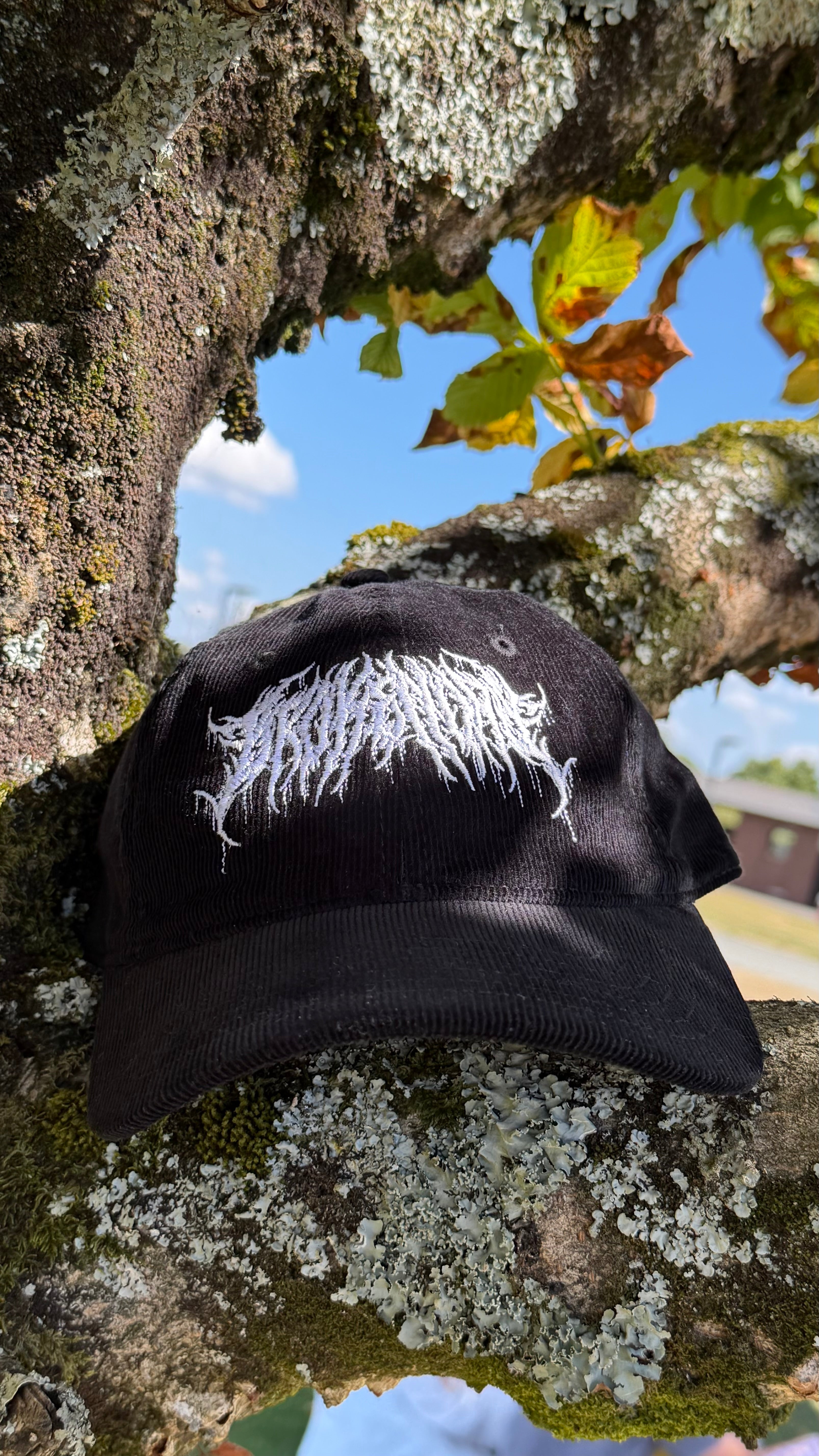 METAL LOGO CORD CAP