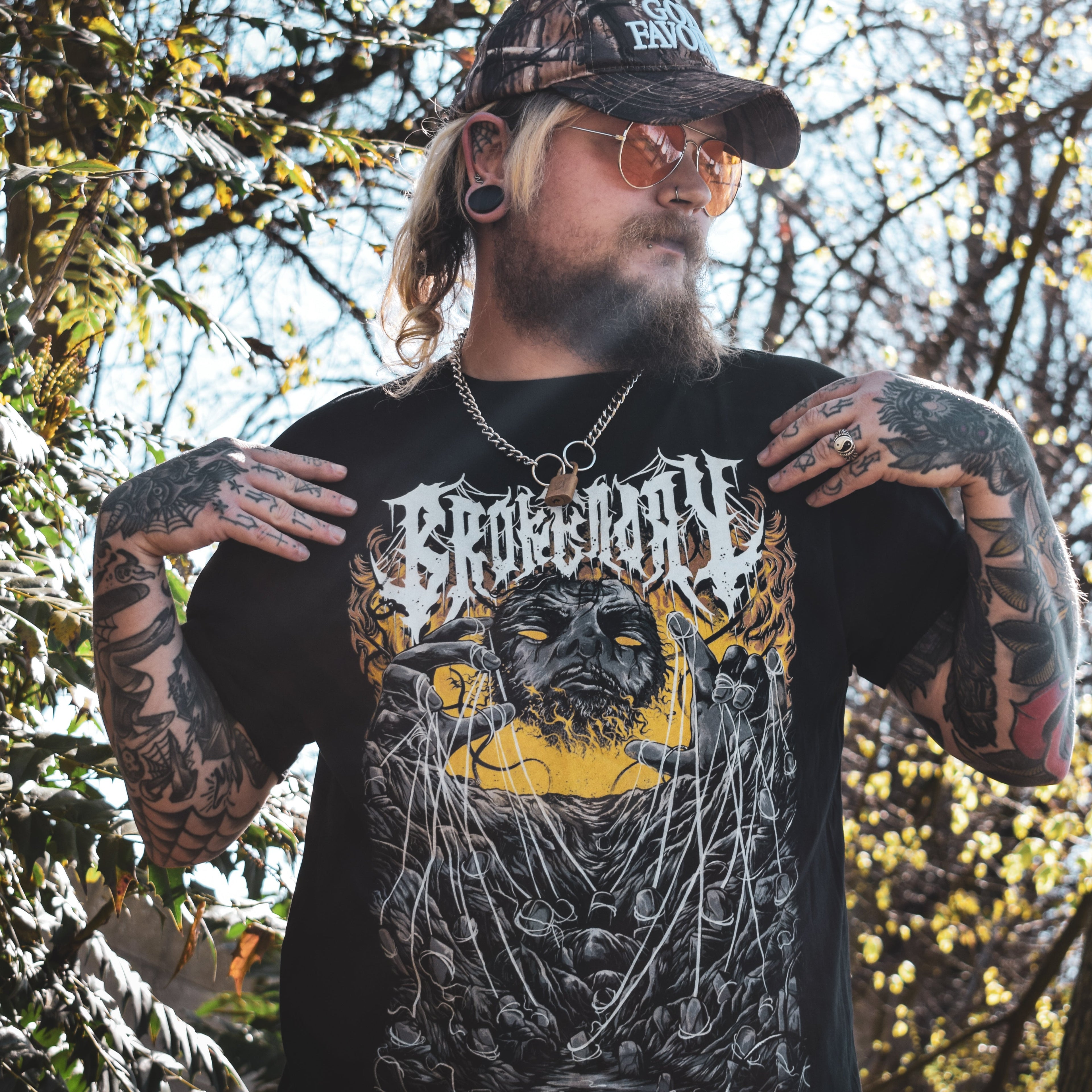 'MASTER OF PUPPETS' METALLICA INSPIRED TEE