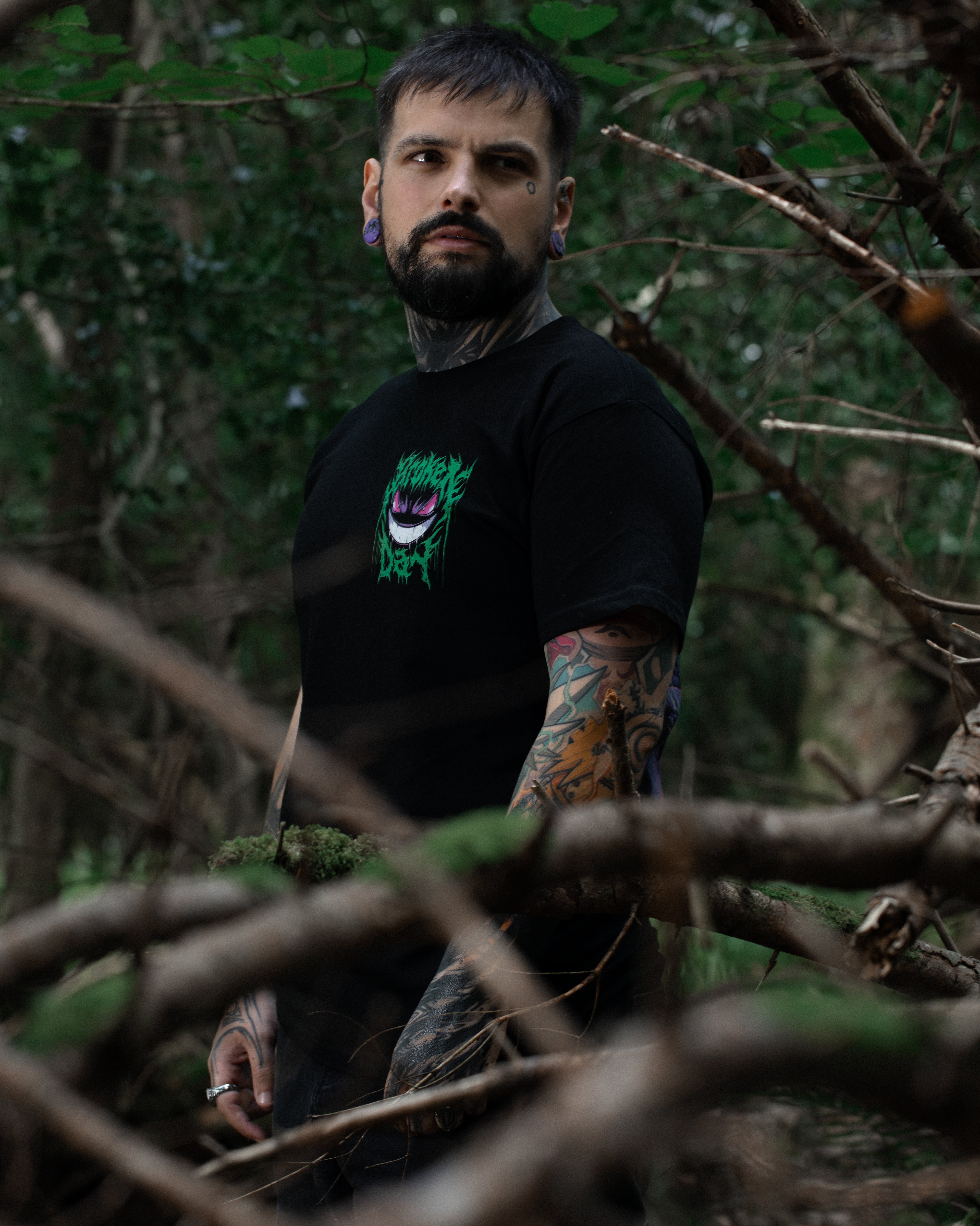 'SHADOW BALL' TEE