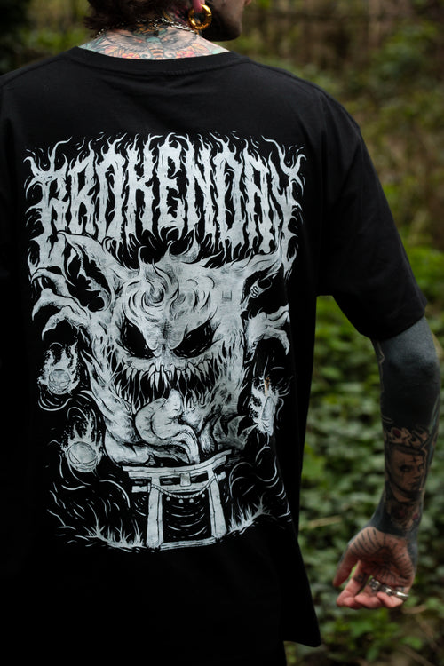 'DREAM EATER' TEE